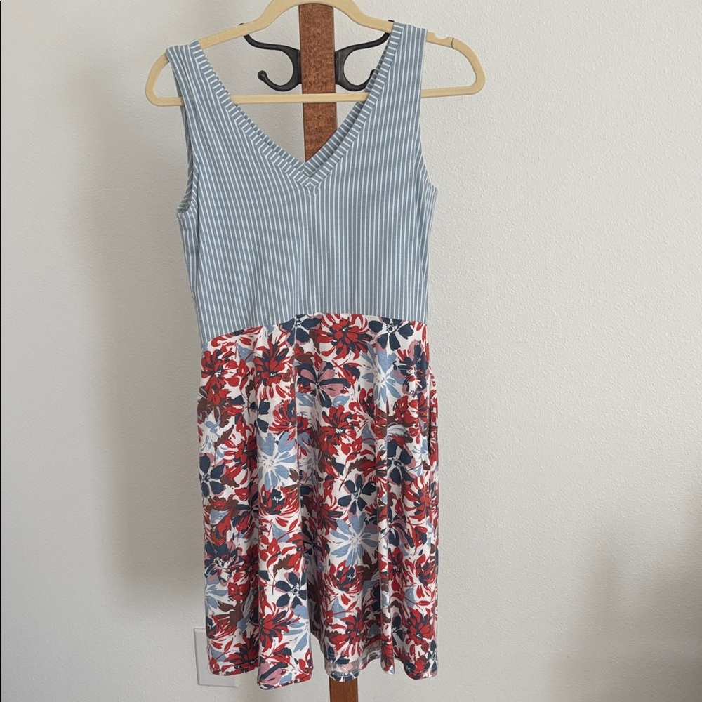Pact Blue and Red Floral Midi Dress - Picture 7 of 9